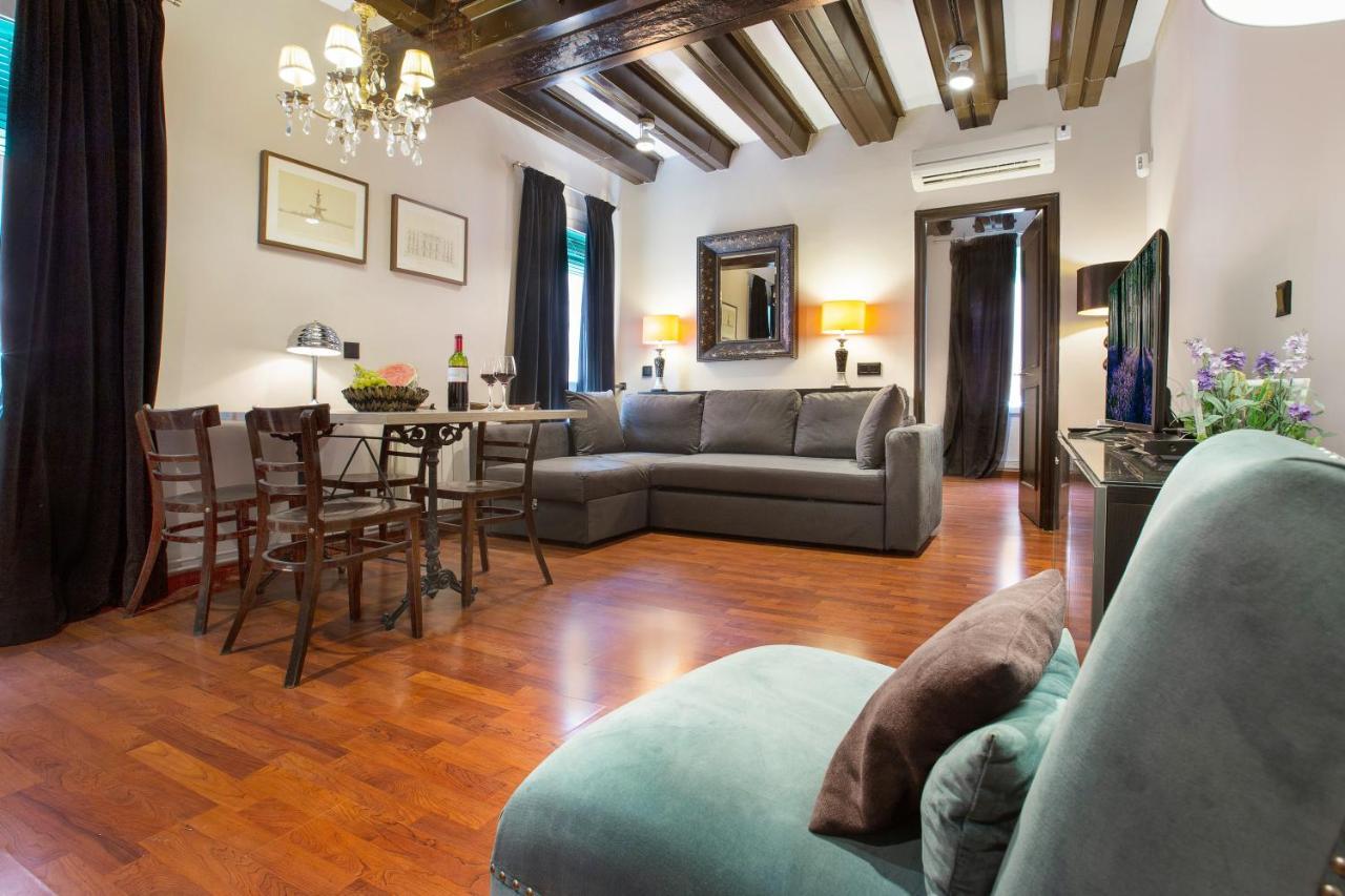 Stay U-nique Apartments Carretes Barcelone Extérieur photo